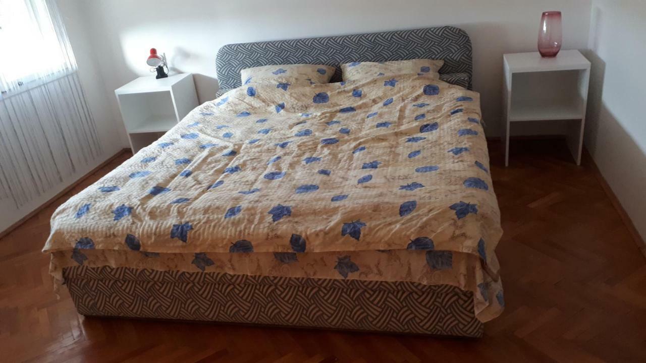 Edelweiss Hostel Штип Экстерьер фото